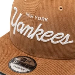 NEW ERA 9FIFTY NEW YORK YANKEES SCRIPT CORDUROY CAP -Clothing Shop newera950CORDSCRIPT13494NEYYANXBRXBROS60296553 4