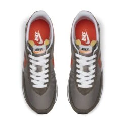 Nike WAFFLE TRAINER 2 -Clothing Shop nikeWAFFLETRAINER2MOONFOSSILTEAMORANGE IRONSTONE SAIL8DH1349 002 4 1